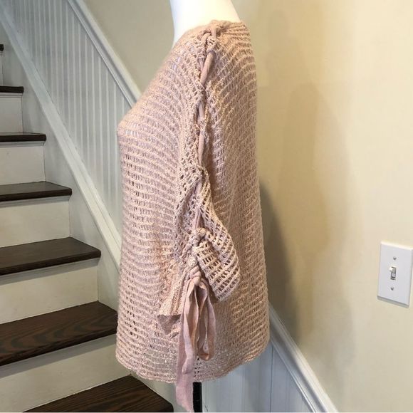 DREAMER Pink Open Knit Lace Up Sleeves With Bows Sz Small - Picture 3 of 12